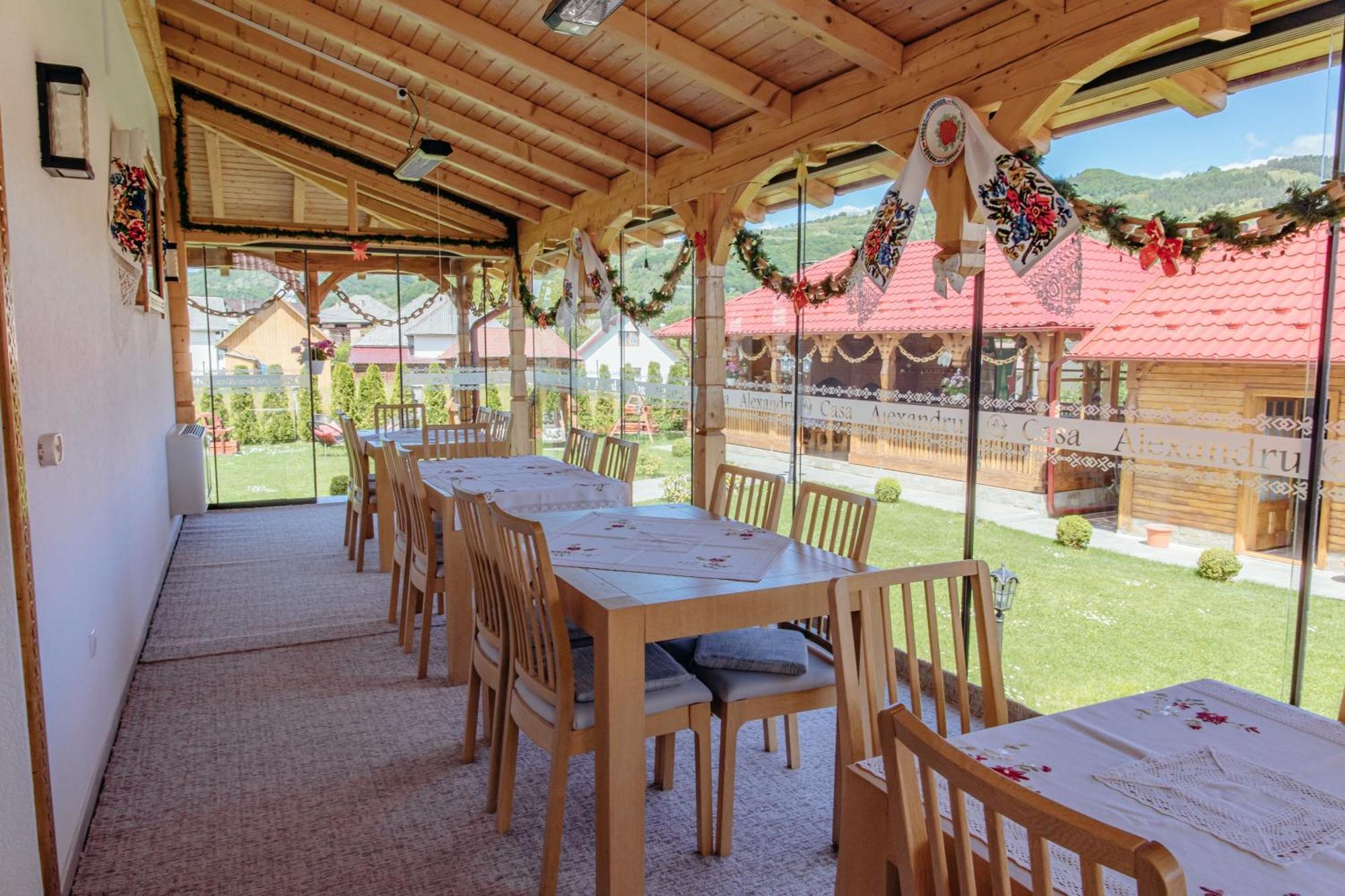 Casa Alexandru - Locul In Care Te Simti Acasa Otel Viseu de Jos Dış mekan fotoğraf