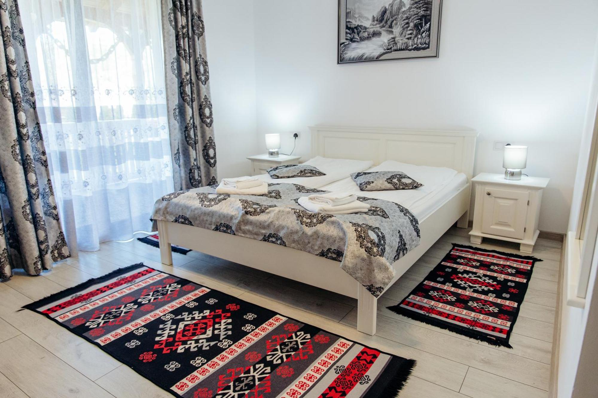 Casa Alexandru - Locul In Care Te Simti Acasa Otel Viseu de Jos Dış mekan fotoğraf